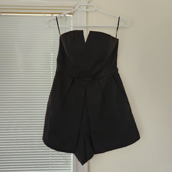 Strapless Black Romper with Pockets! - Picture 2 of 3